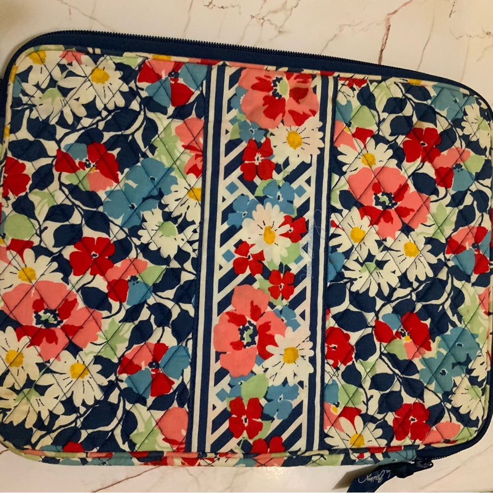 Vera Bradley laptop sleeve